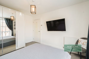 Photo 5- click for photo gallery